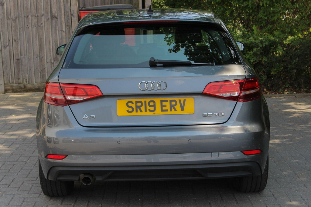 Audi A3 1.6 Tdi 30 Se Technik Sportback S Tronic Euro 6 S SR19ERV #6