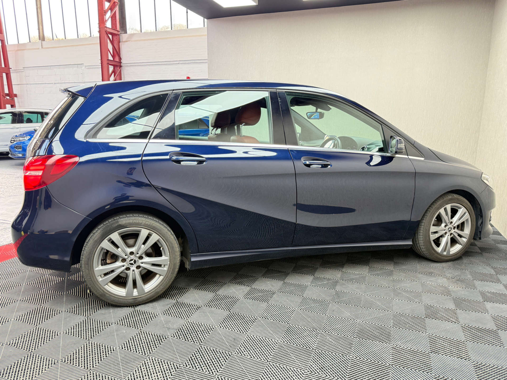 Mercedes-Benz B Class Hatchback Silver #24
