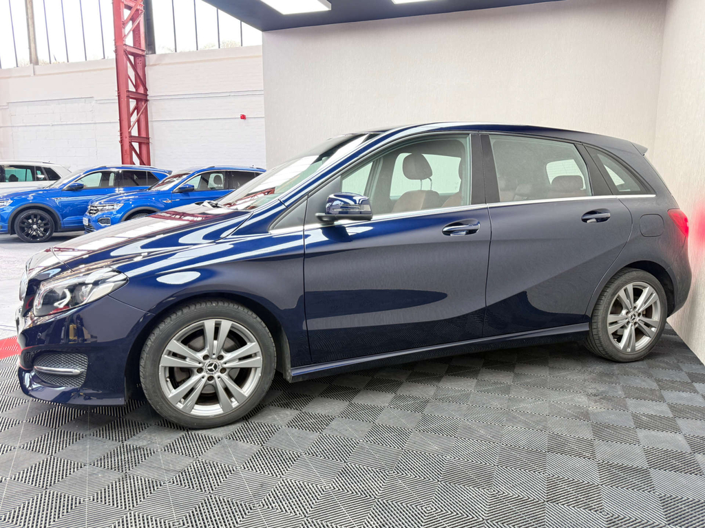 Mercedes-Benz B Class Hatchback Silver #9