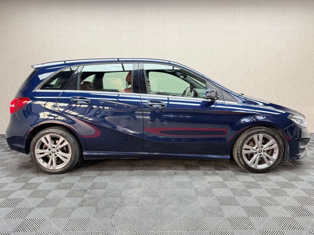 Mercedes-Benz B Class Hatchback Silver #14