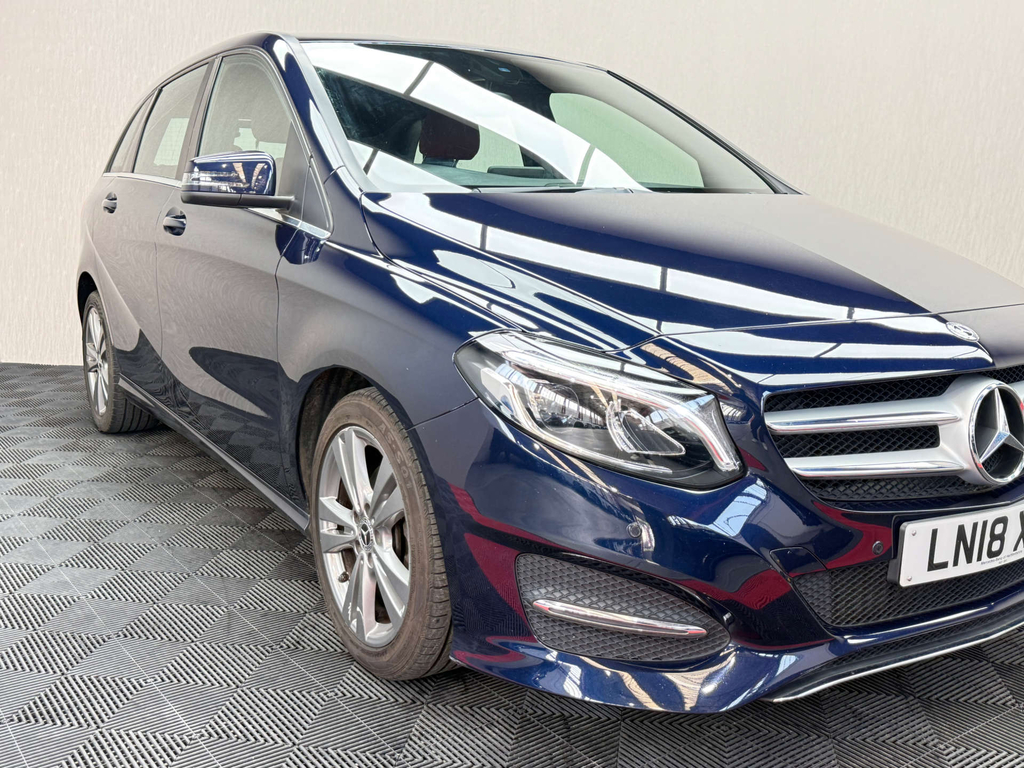 Mercedes-Benz B Class Hatchback Silver #10