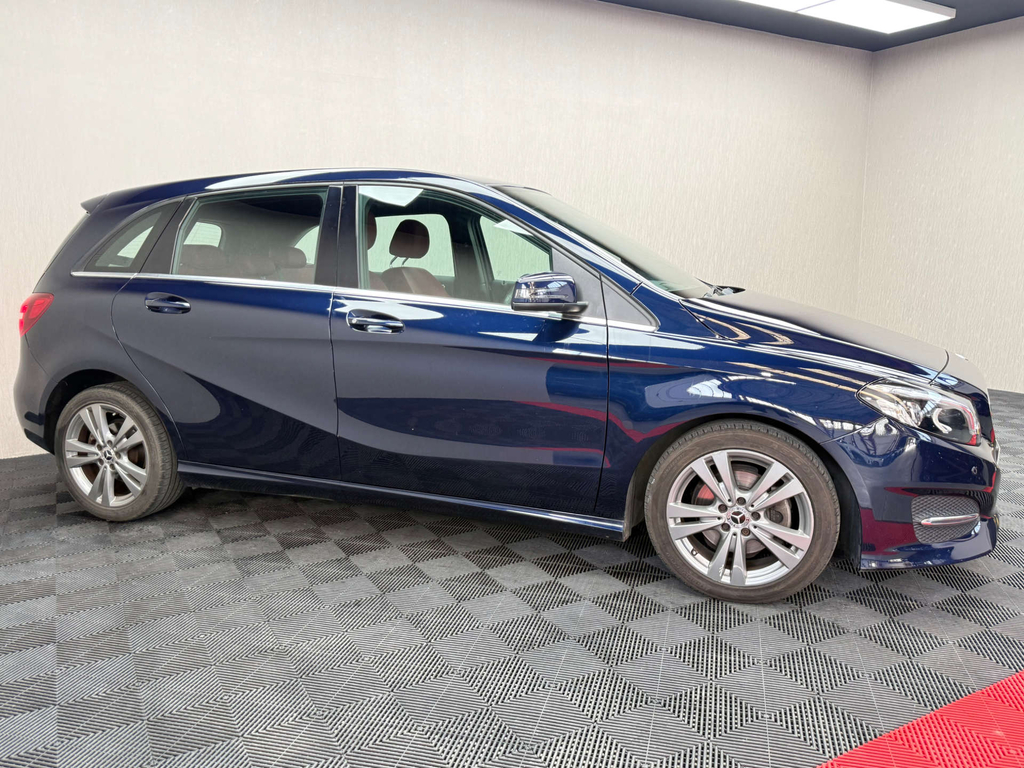 Mercedes-Benz B Class Hatchback Silver #8