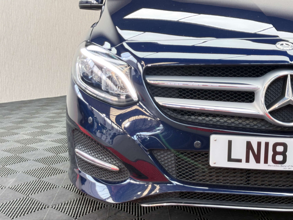 Mercedes-Benz B Class Hatchback Silver #17