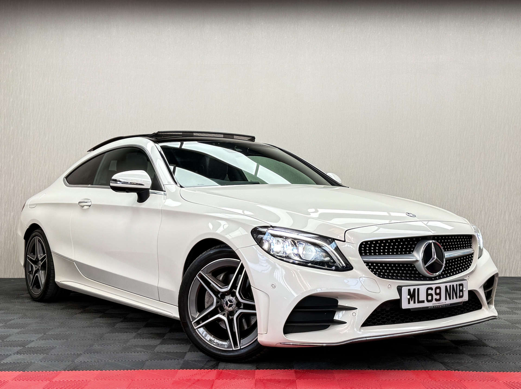 Mercedes-Benz C Class Amg Line Premium Plus Coupe G-tronic Eur White