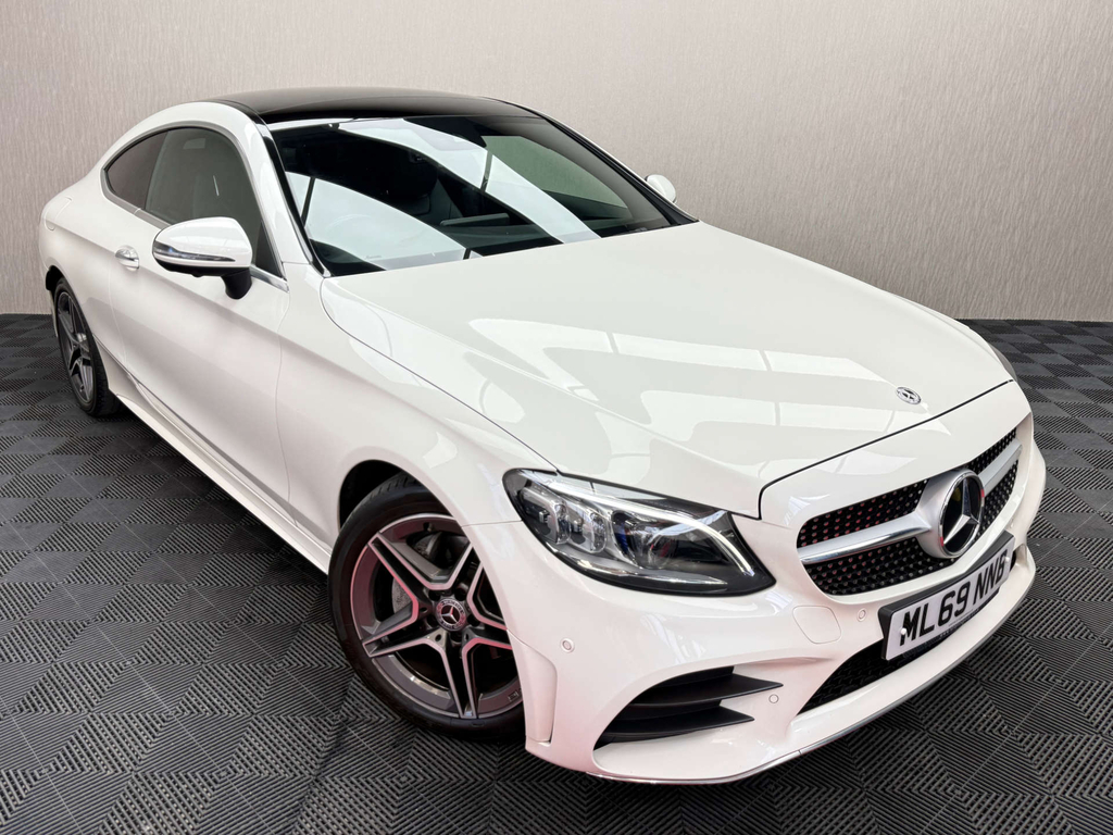 Mercedes-Benz C Class Amg Line Premium Plus Coupe G-tronic Eur White #4