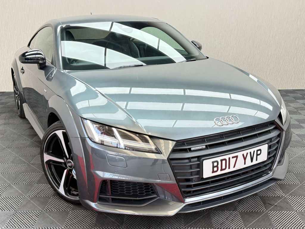 Audi TT Tfsi Black Edition Coupe S Tronic Quattro E #4