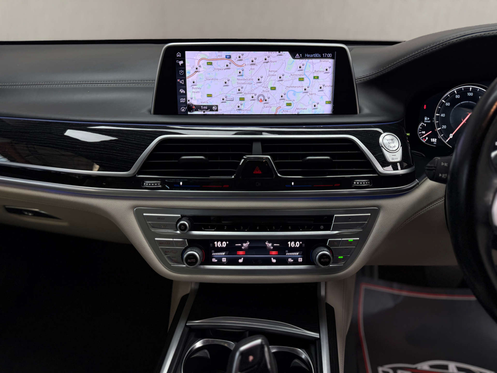 BMW 7 Series M Sport Black #48