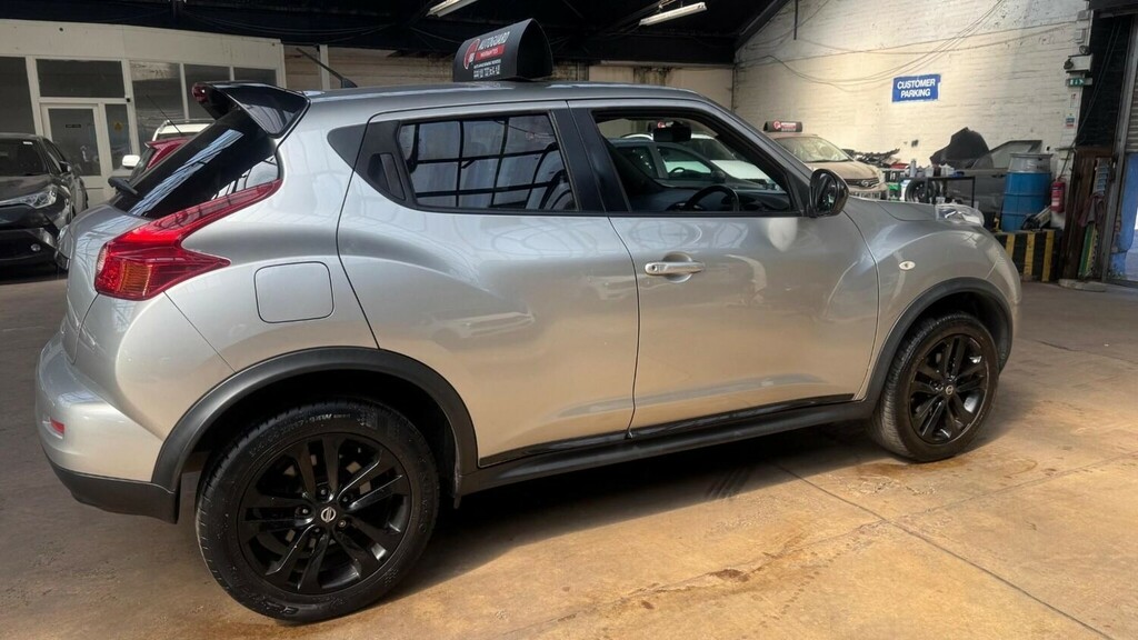 Nissan Juke 1.6 Acenta Premium Pack Hatchback Man Silver #5