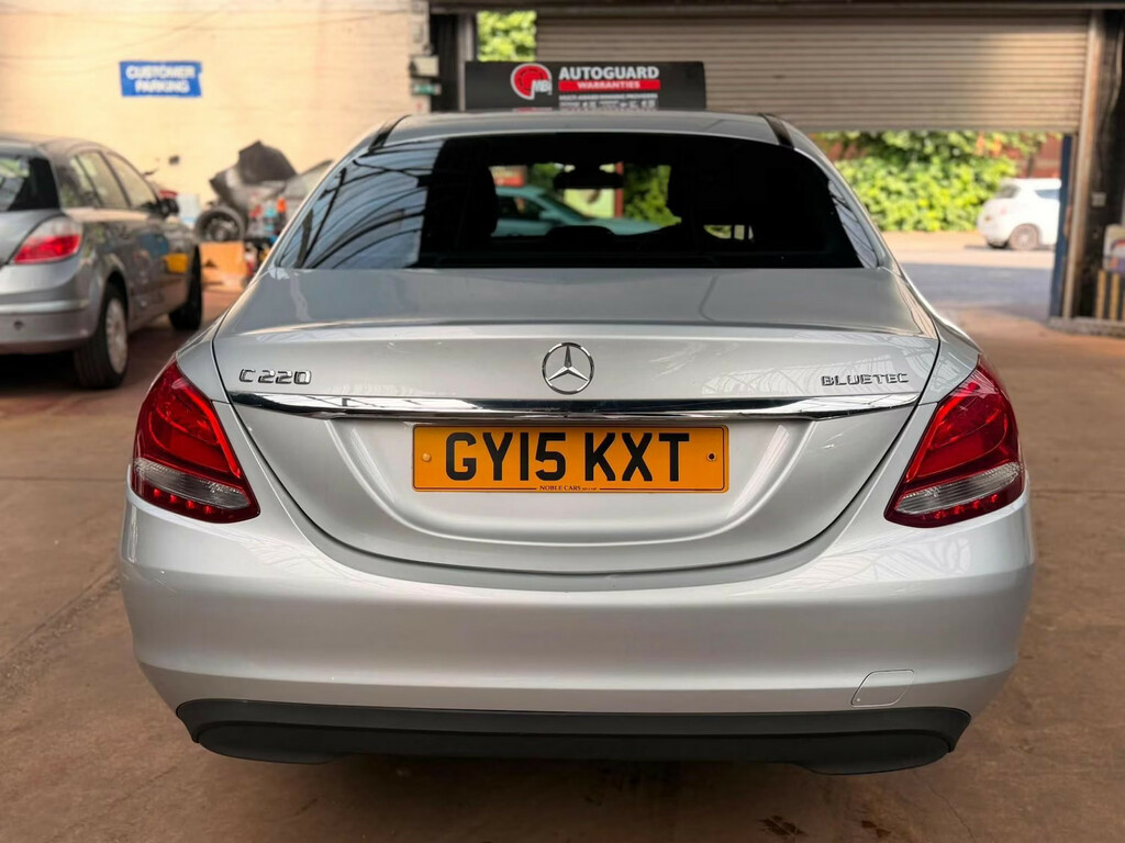 Mercedes-Benz C Class White #2