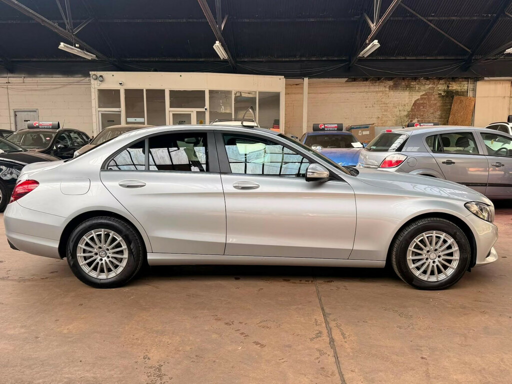 Mercedes-Benz C Class White #6