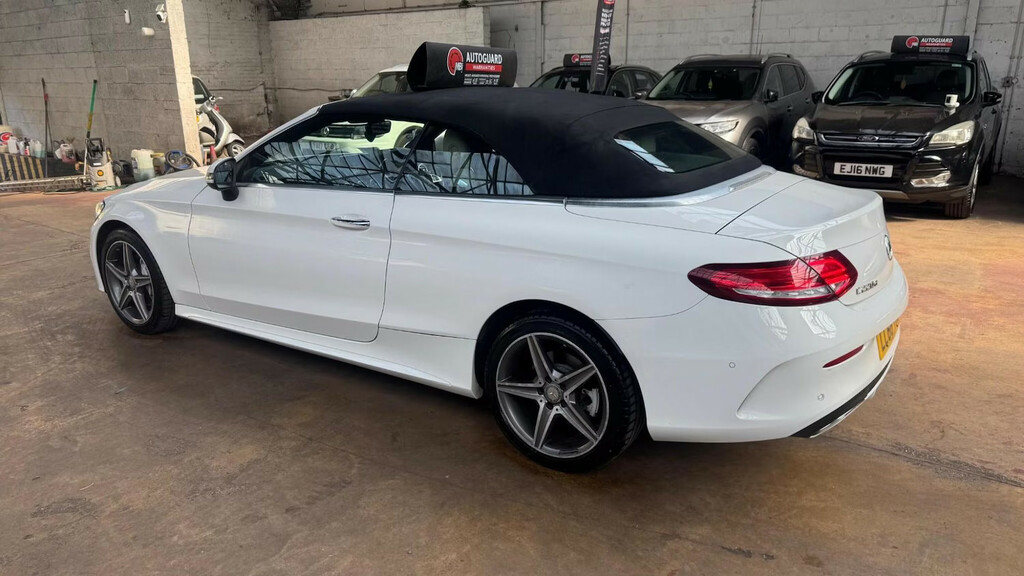 Mercedes-Benz C Class C220d 4Matic Amg Line Premium Plus Conver White #4