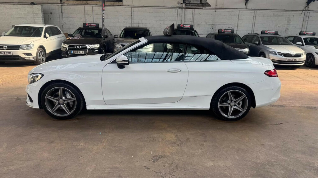 Mercedes-Benz C Class C220d 4Matic Amg Line Premium Plus Conver White #2