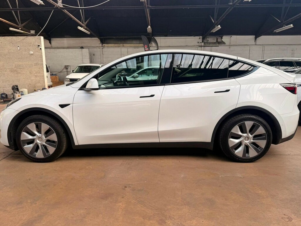 Tesla Model Y Long Range Awd Mpv White #4