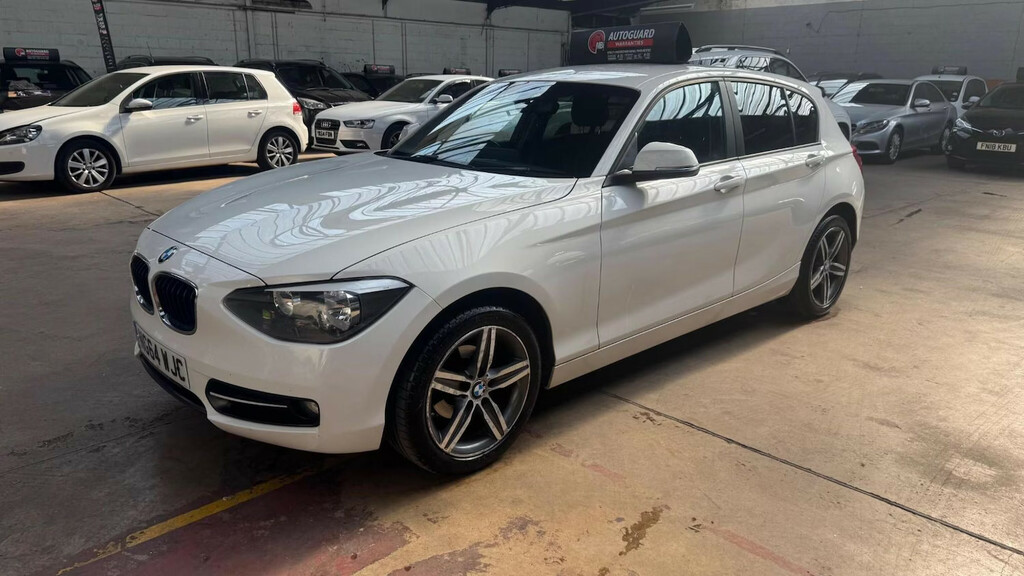 BMW 1 Series 118D Sport Hatchback White
