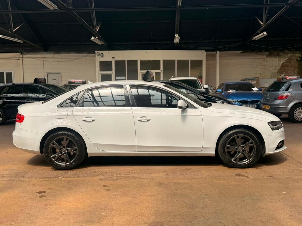 Audi A4 2.0 Tdi 177 Se Technik Saloon White #3