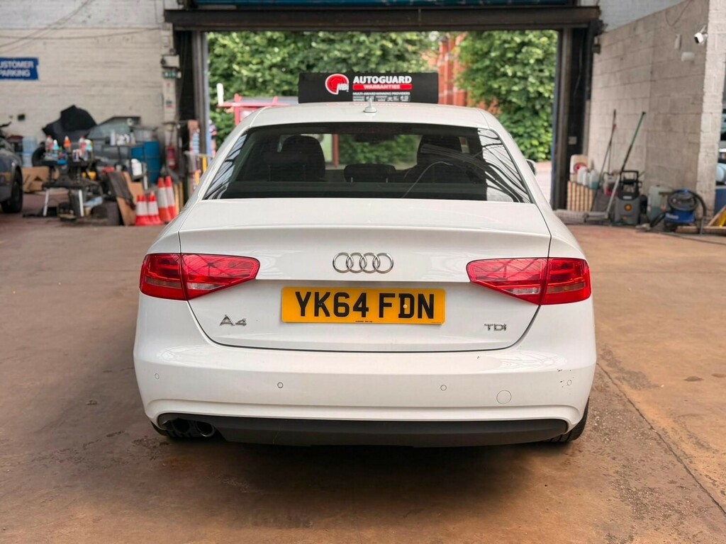 Audi A4 2.0 Tdi 177 Se Technik Saloon White #6