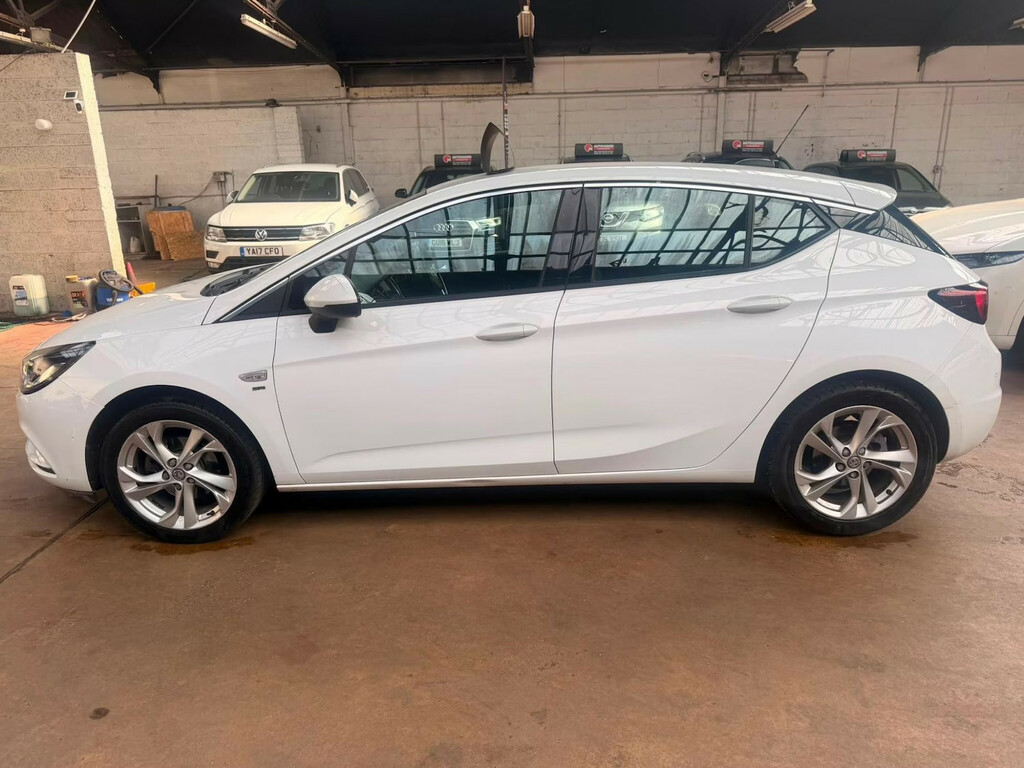 Vauxhall Astra 1.4T 16V 150 Sri Hatchback White #6