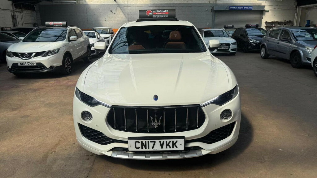 Maserati Levante D V6  #8