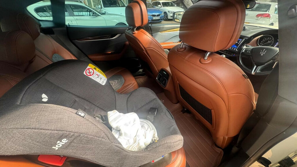 Maserati Levante D V6  #13