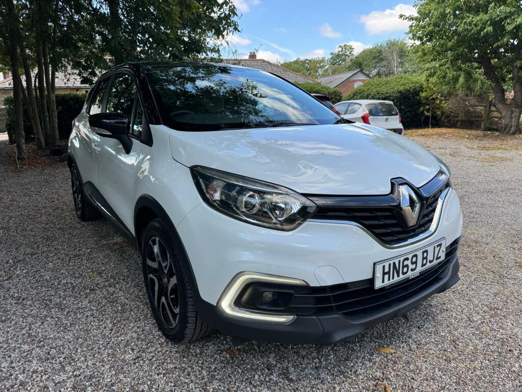 Renault Captur 0.9 Tce Energy Iconic Euro 6 Ss HN69BJZ White #4