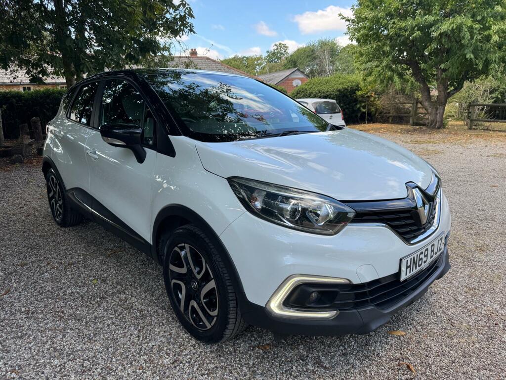 Renault Captur 0.9 Tce Energy Iconic Euro 6 Ss HN69BJZ White #3