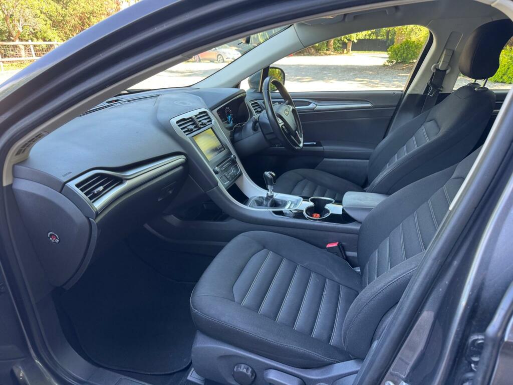 Ford Mondeo 2.0 Tdci Titanium Estate Euro 6 Silver #19