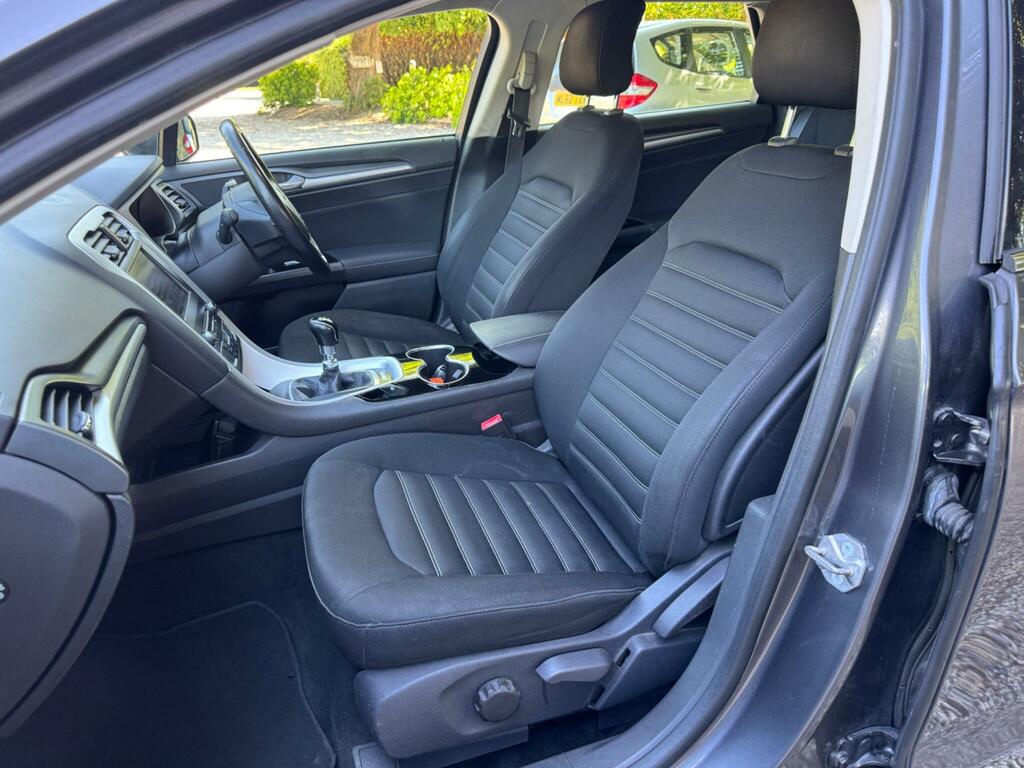 Ford Mondeo 2.0 Tdci Titanium Estate Euro 6 Silver #20