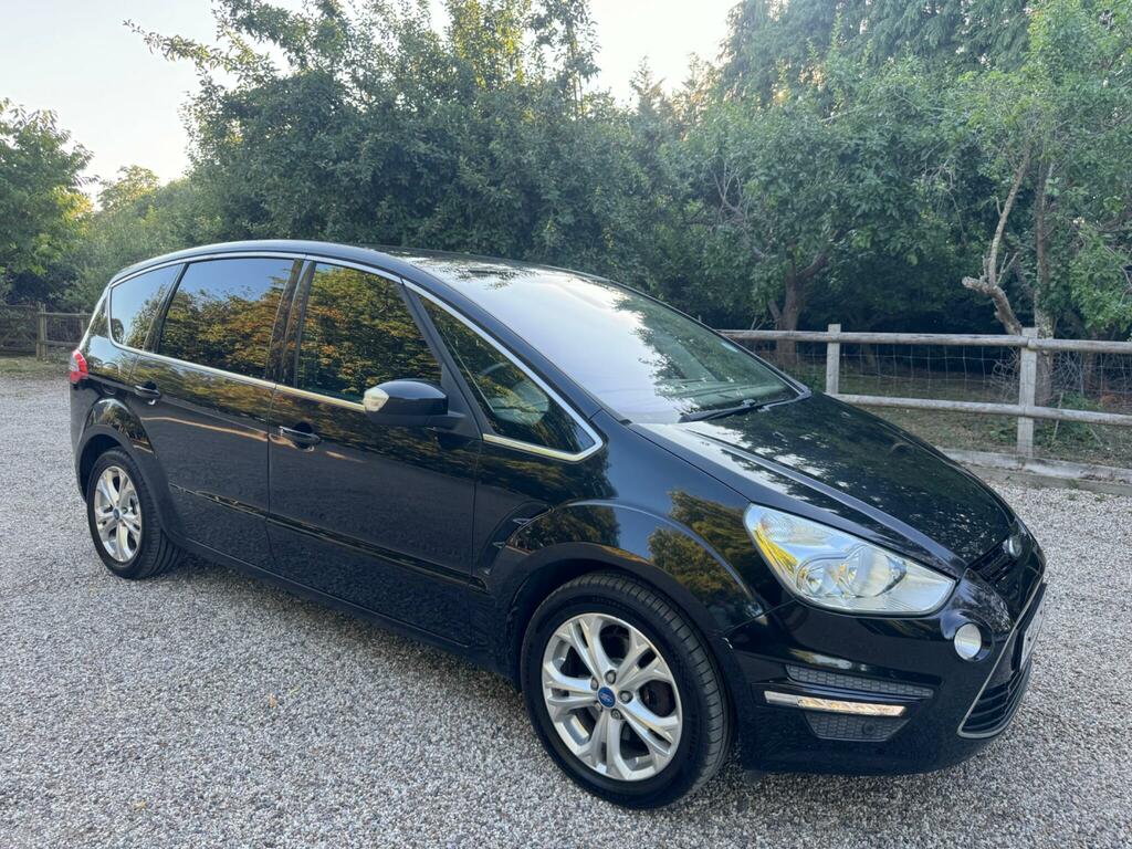 Ford S-Max Titanium Black
