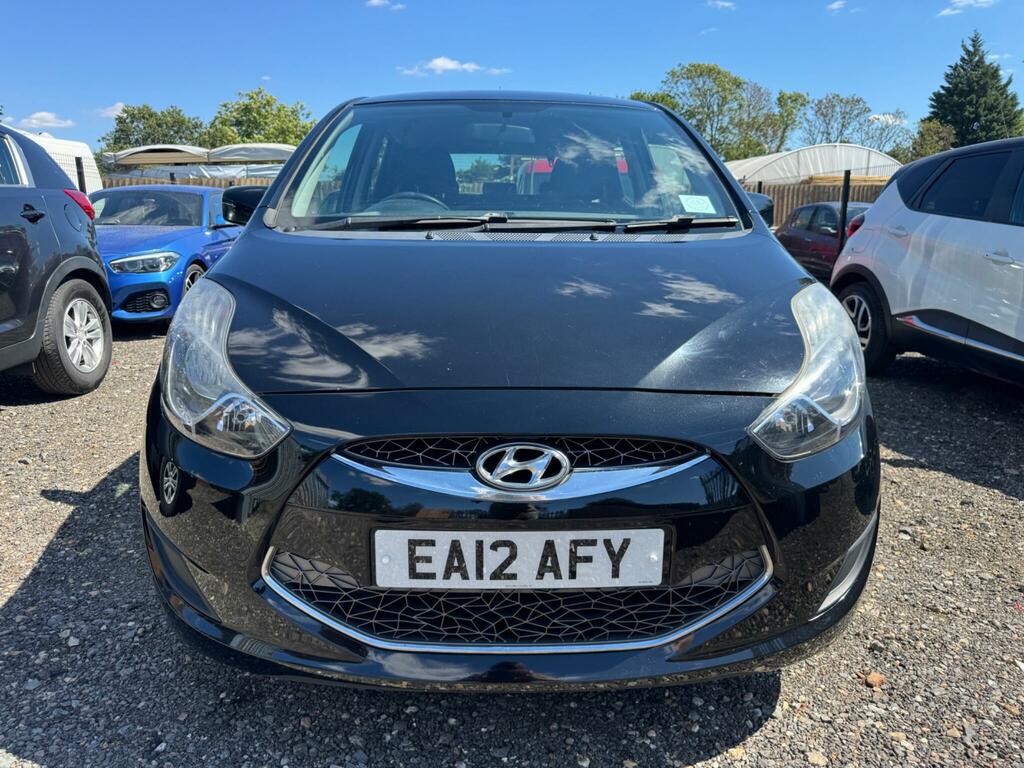 Hyundai Ix20 Active Black #4
