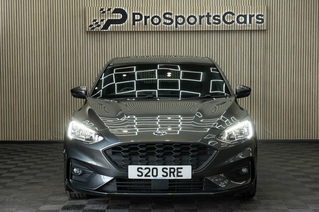 Ford Focus 1.0T Ecoboost St-line Hatchback Grey #2
