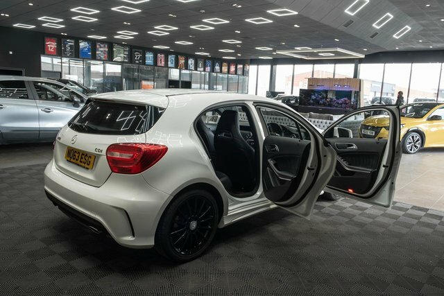 Mercedes-Benz A Class Hatchback 2.1 A220 Cdi Amg Sport 7G-dct Euro 6 S Blue #48