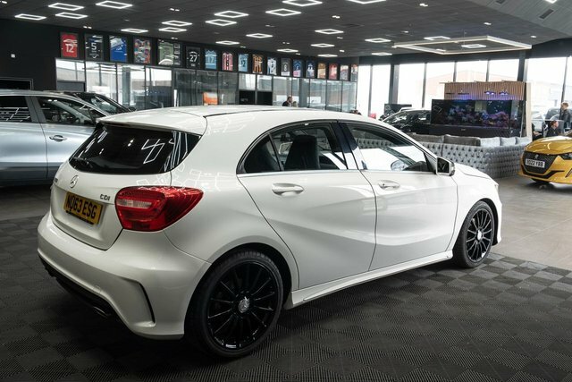 Mercedes-Benz A Class Hatchback 2.1 A220 Cdi Amg Sport 7G-dct Euro 6 S Blue #47