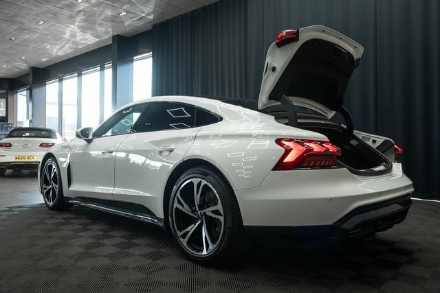 Audi E Tron GT 390Kw Quattro 93Kwh Black #45