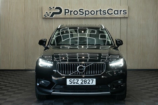 Volvo XC40 1.5 T3 Inscription Suv Euro 6 S Black #2