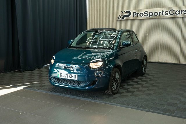 Fiat 500E C 42Kwh Icon Convertible 118 Ps Green #4