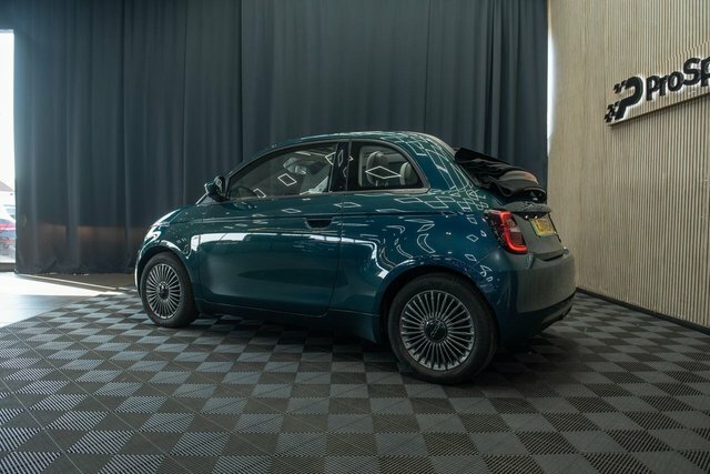 Fiat 500E C 2021 42Kwh Red Convertible Red #47