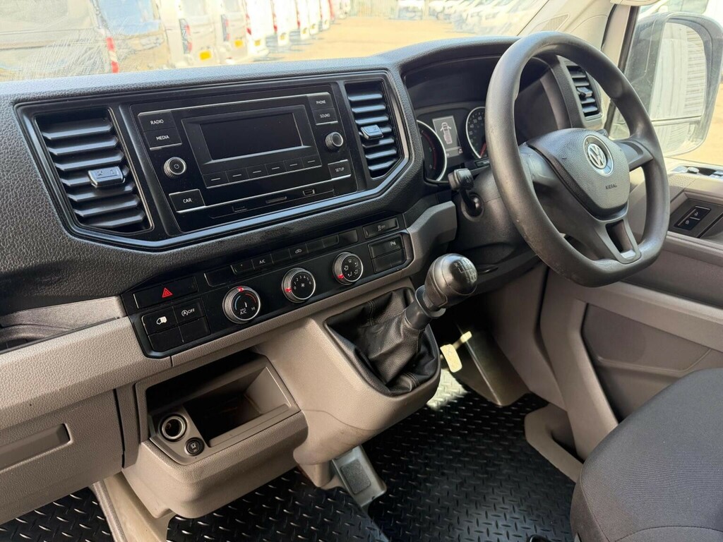Volkswagen Crafter Cr35 Trendline Buisness Mwb Hightop 2.0 Tdi 140 Ps White #16