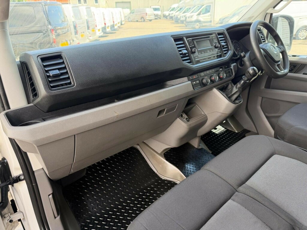 Volkswagen Crafter Cr35 Trendline Buisness Mwb Hightop 2.0 Tdi 140 Ps White #15