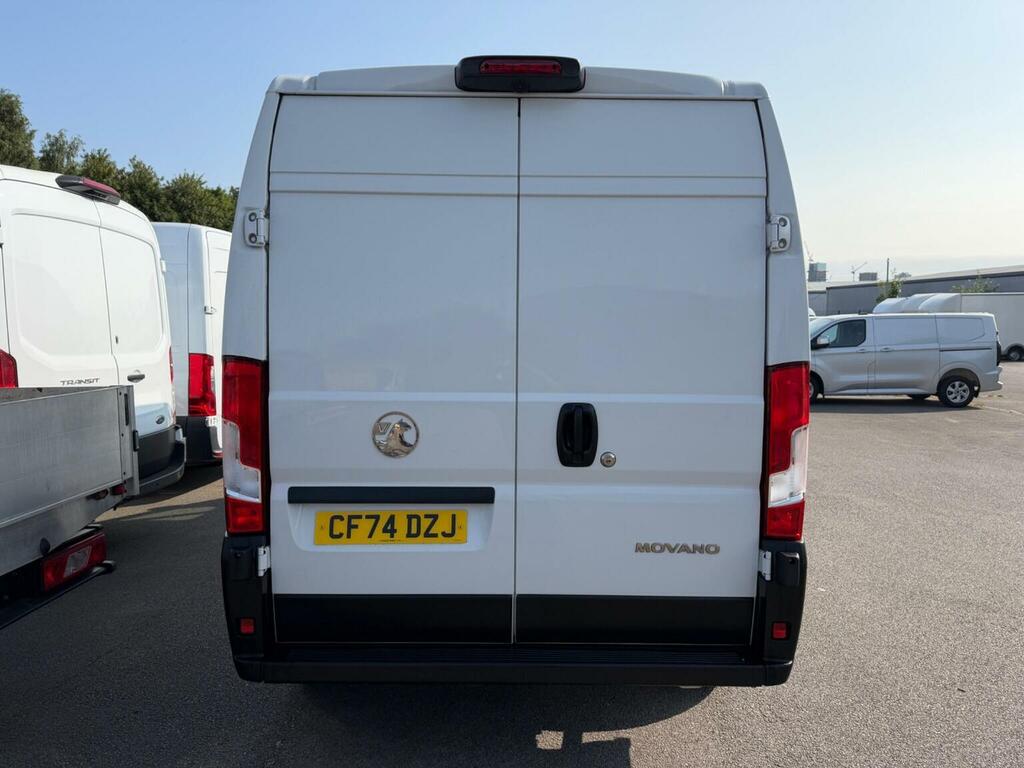 Vauxhall Movano 2.2L Prime White #7