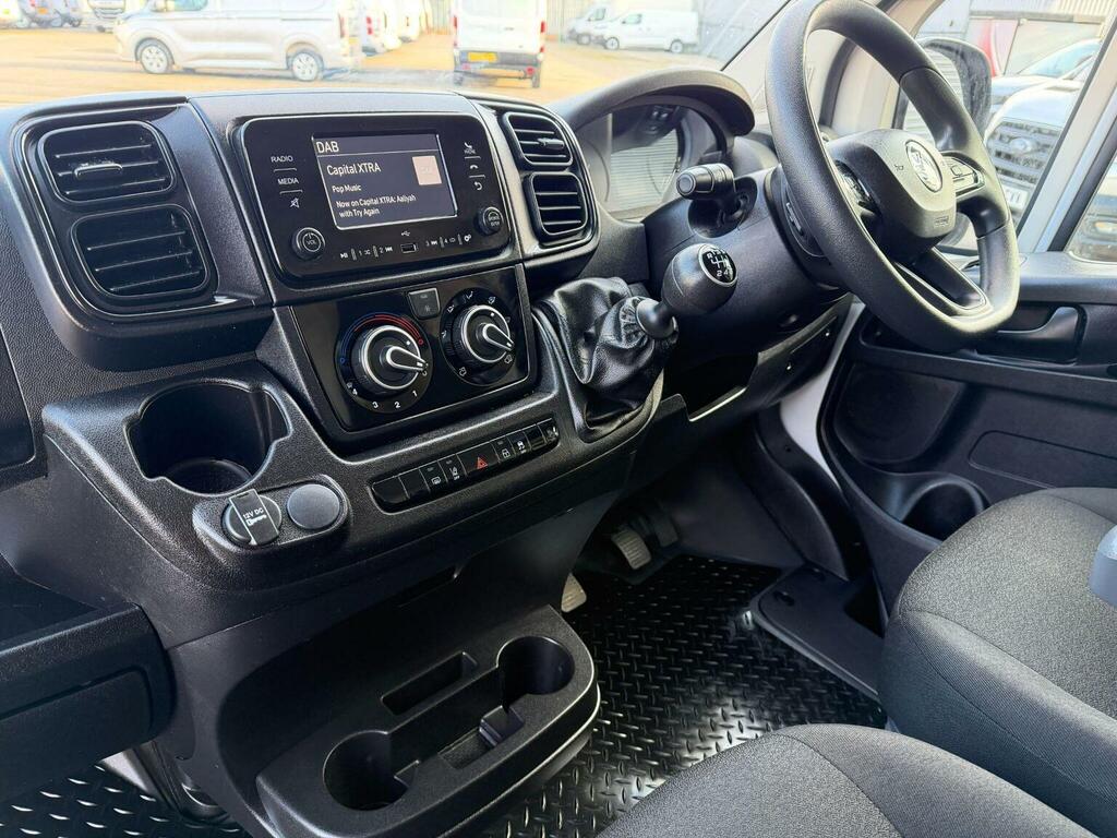 Vauxhall Movano 2.2L Prime White #19