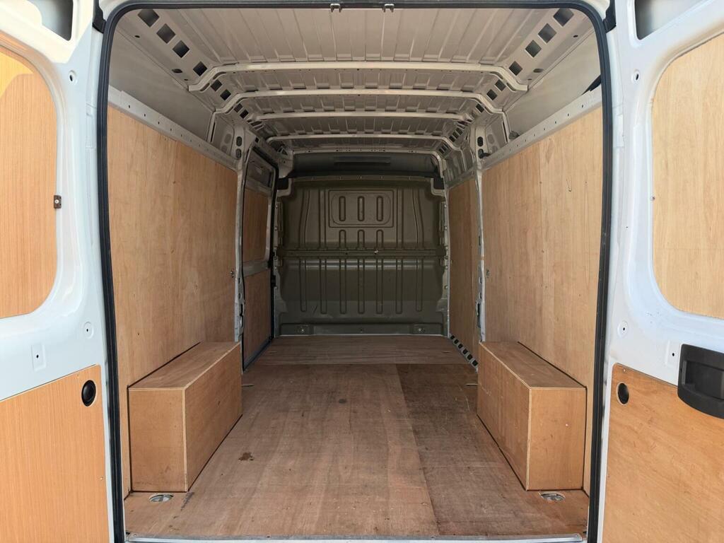 Vauxhall Movano 2.2L Prime White #32