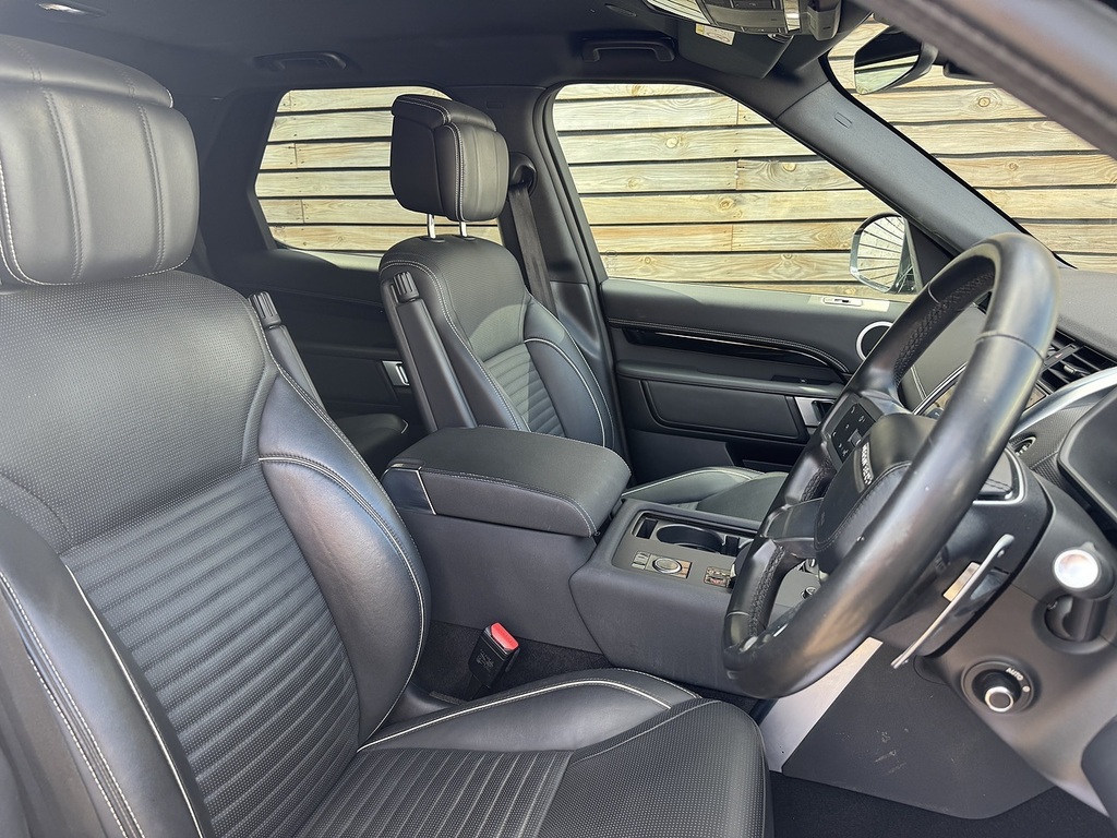 Land Rover Discovery 202272 D300 Mhev R-dynamic Hse Huge Spec Rear Black #4