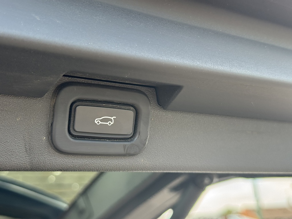 Land Rover Discovery 2017 Black #32