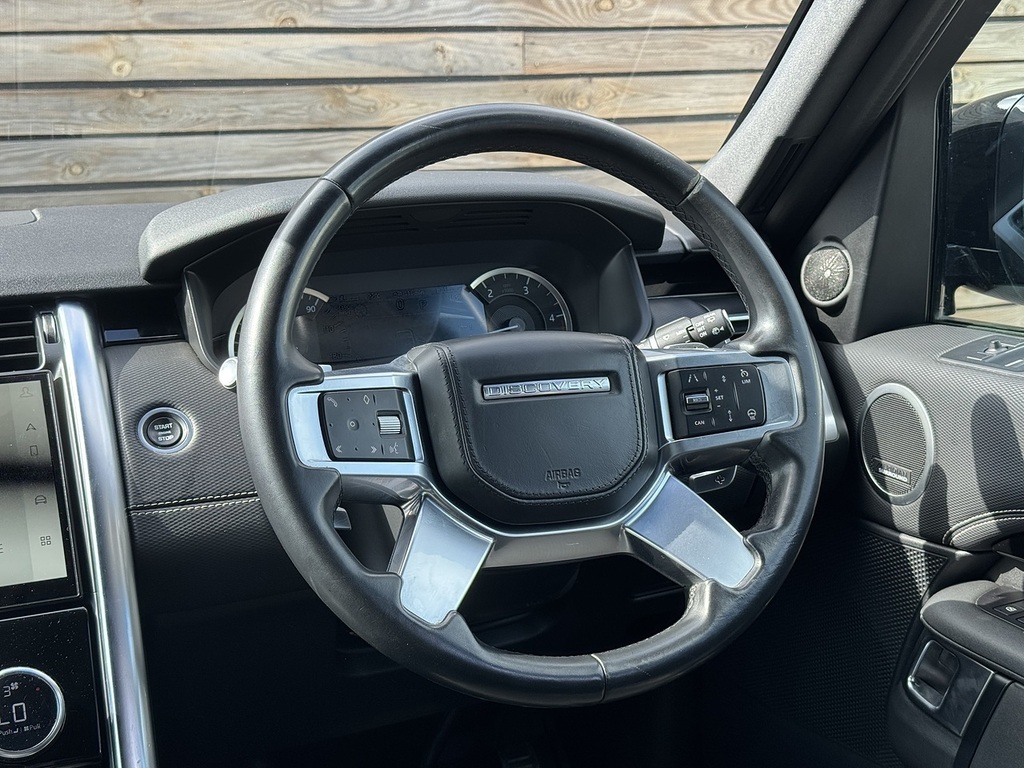 Land Rover Discovery 2017 Black #20