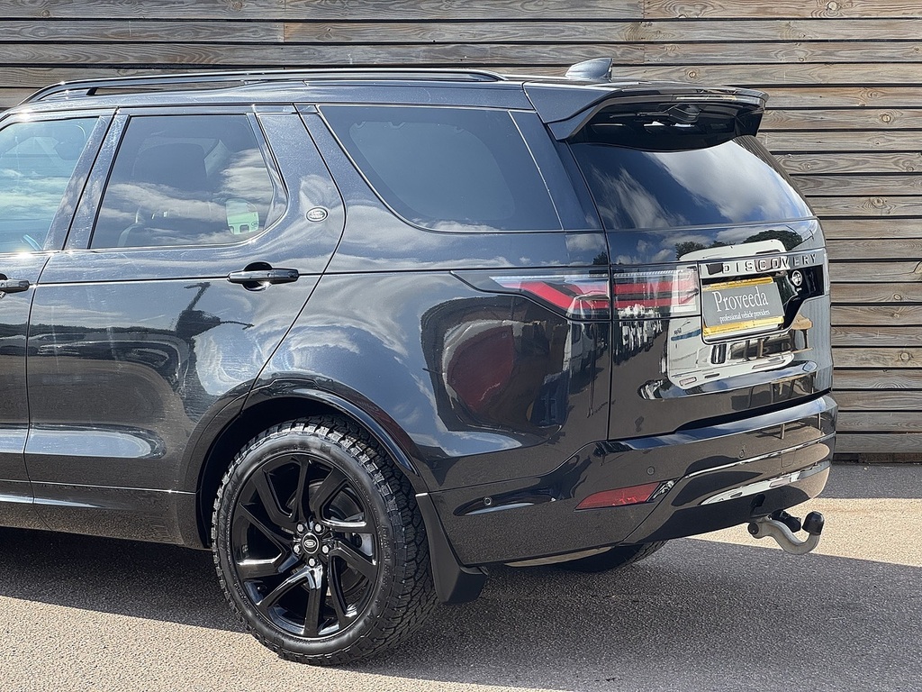 Land Rover Discovery 2017 Black #17