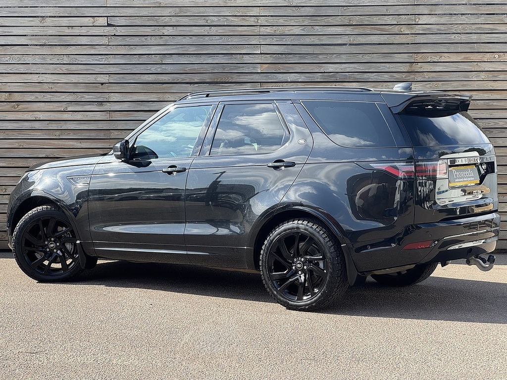 Land Rover Discovery 2017 Black #19