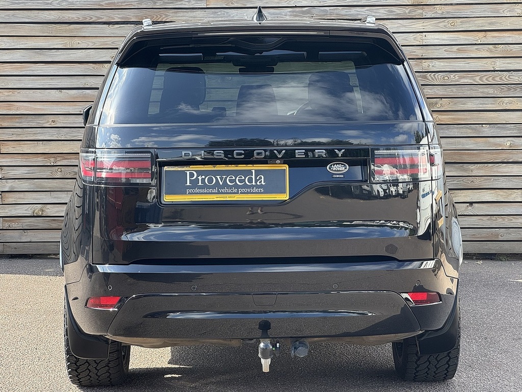 Land Rover Discovery 2017 Black #30