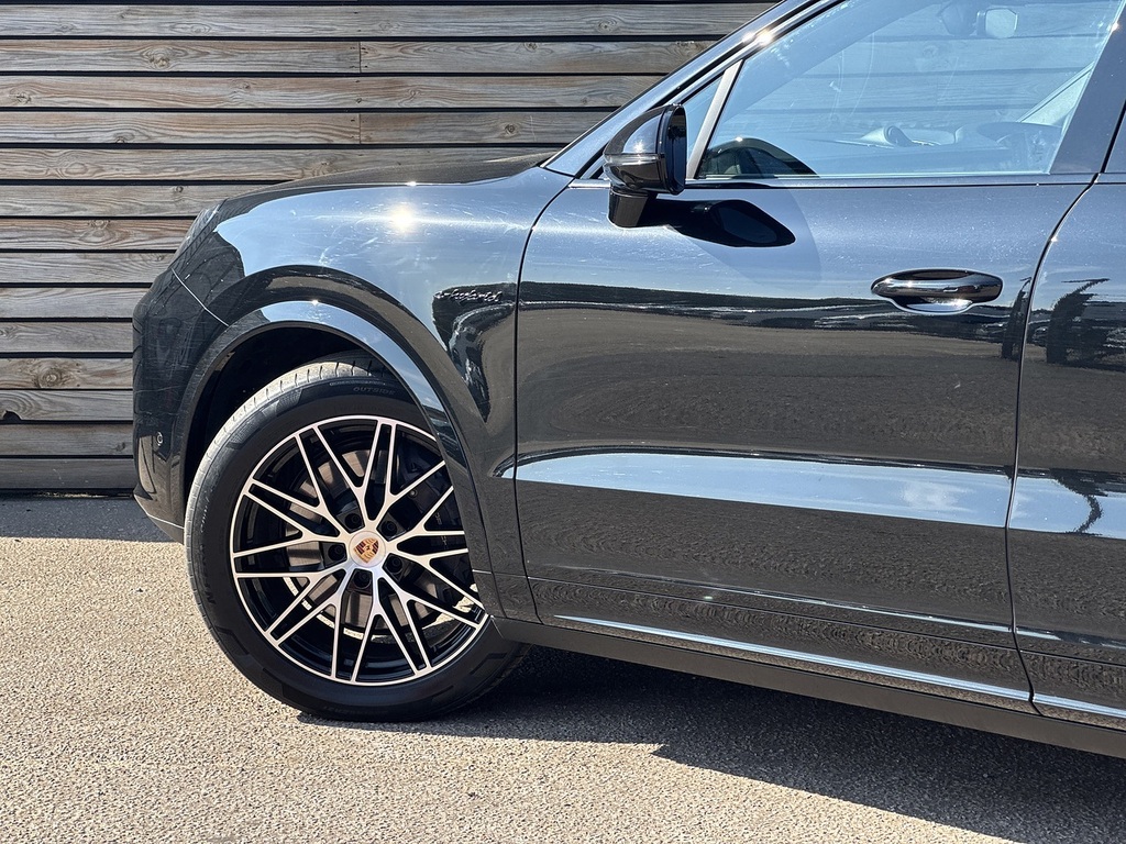 Porsche Cayenne 3 L V6 E-hybrid 4Wd  #12