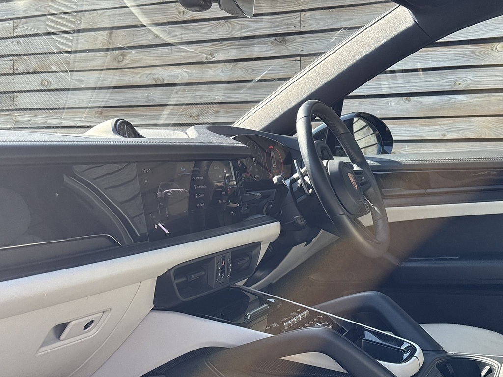 Porsche Cayenne 3 L V6 E-hybrid 4Wd  #25