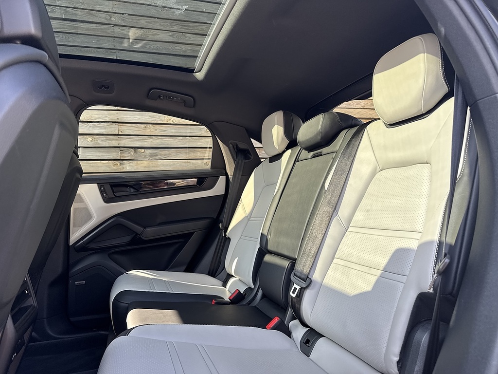 Porsche Cayenne 3 L V6 E-hybrid 4Wd  #29